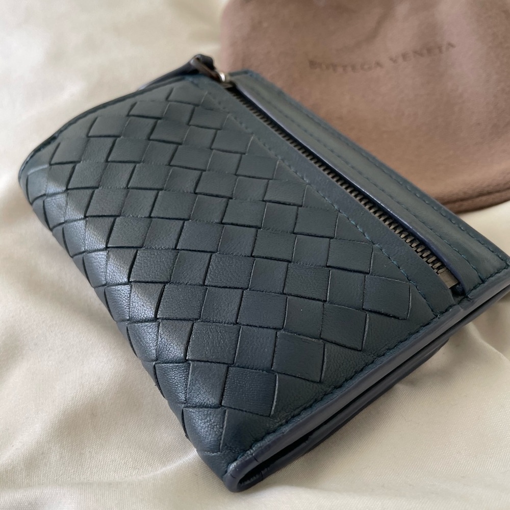 AUTH Bottega Veneta Women’s Wallet Blue Leather